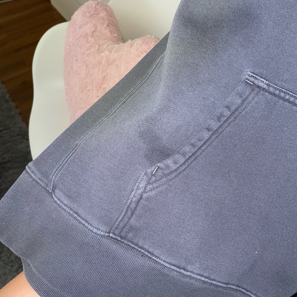 Gd periscope aritzia boyfriend hoodie with hydrotherapy cycle on the back - Picture 6 of 6